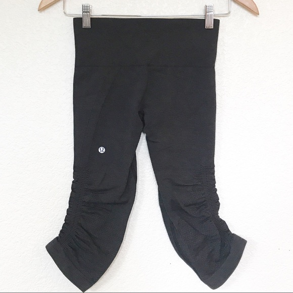 lululemon athletica Pants - lululemon Athletica Flow & go crop